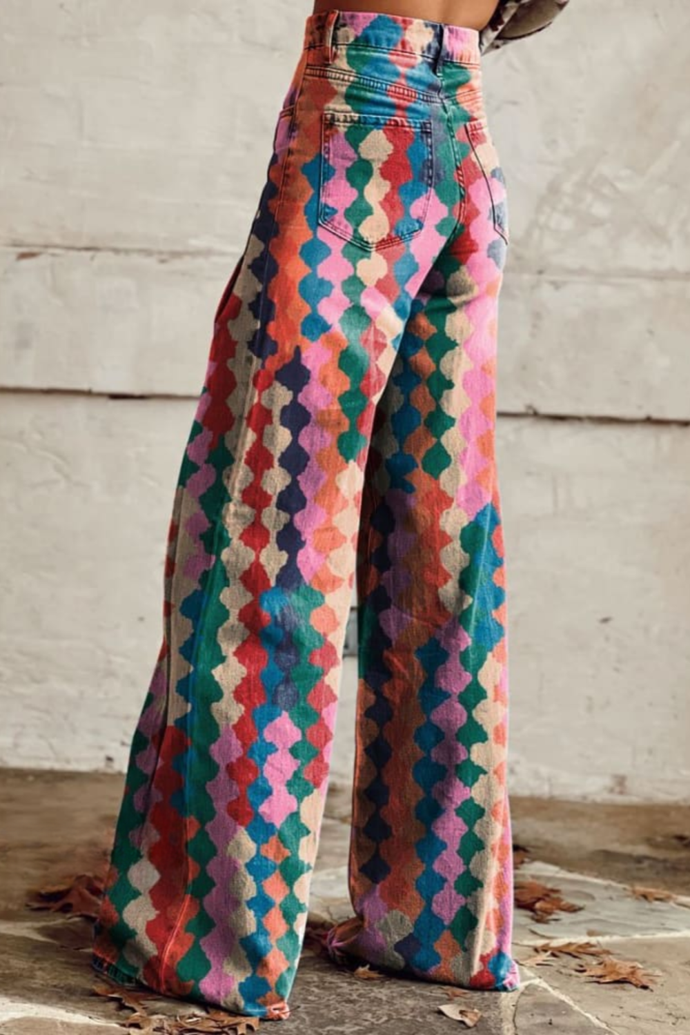 Stacey | Pants with bold geometric print