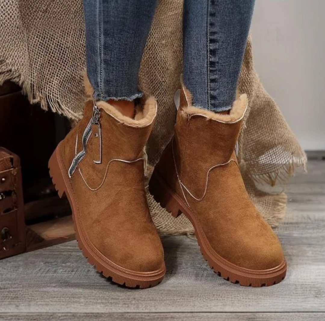 Nuala | Casual Zip Boots